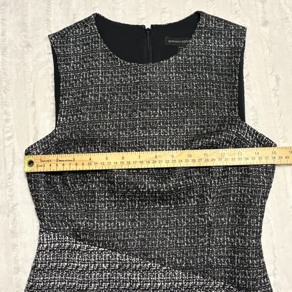 Banana Republic Tweed Sheath Sleeveless Dress Career Work Black White Size 6P - Picture 3 of 11